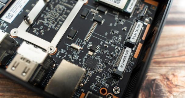 GTX680M（突破性能瓶颈，引领游戏新潮流）