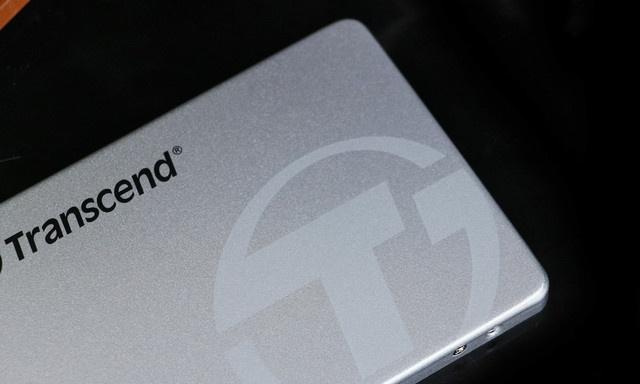 SSD220系列（全新SSD220系列带给您超凡的电脑存储体验）