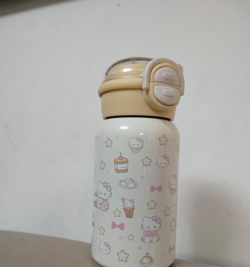 探究KS水杯的性能和用户体验（一款高品质水杯的独特之处和使用感受）