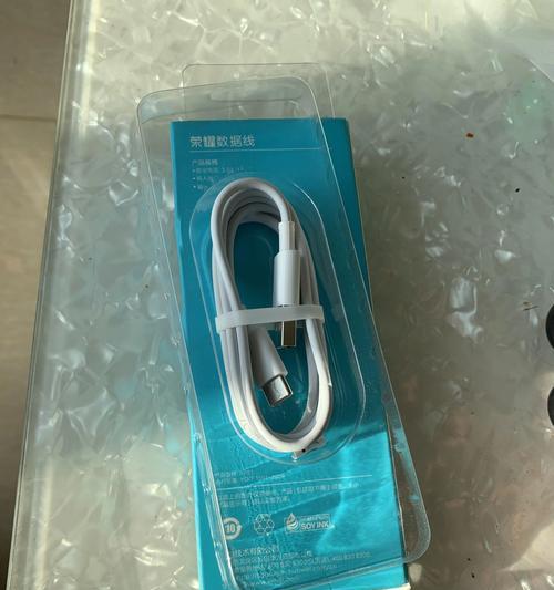 荣耀白色大手机（以荣耀白色大手机为主题的详细介绍和评价）